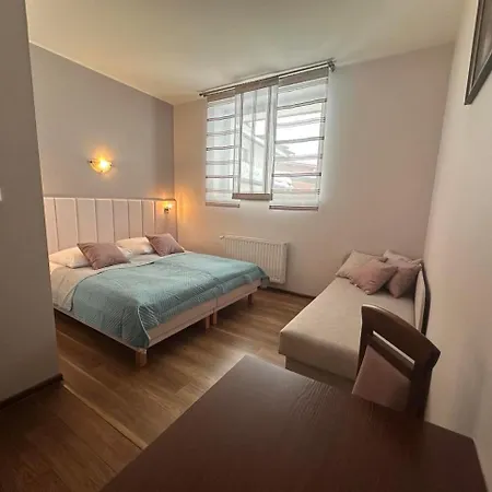 Couette-café Gorska Przystan 3*