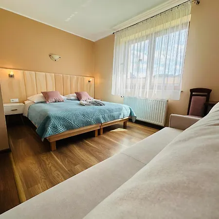 Gorska Przystan Bed & Breakfast 3*